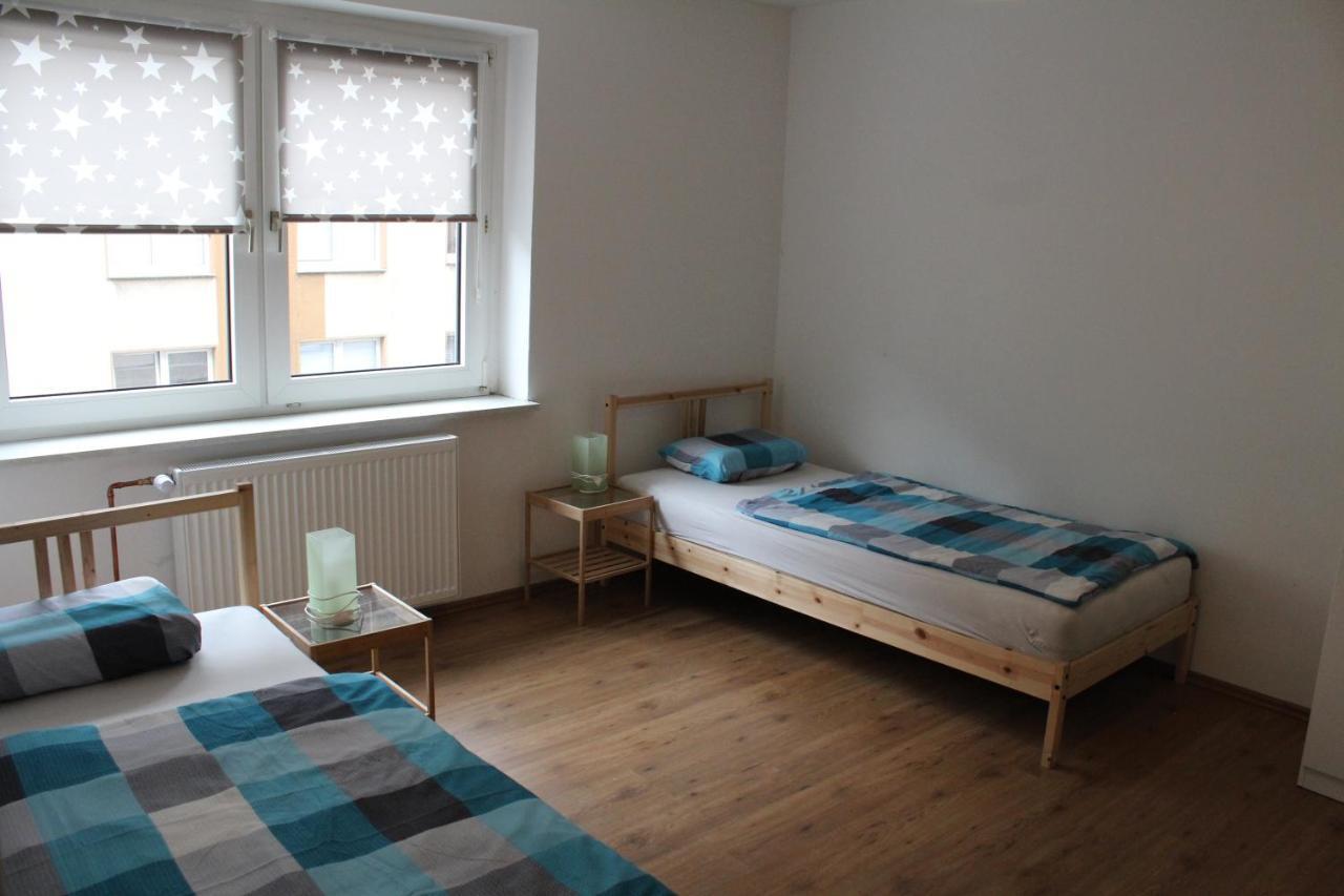 Ferienwohnung Veltins-Arena 1 Гелзенкирхен Екстериор снимка